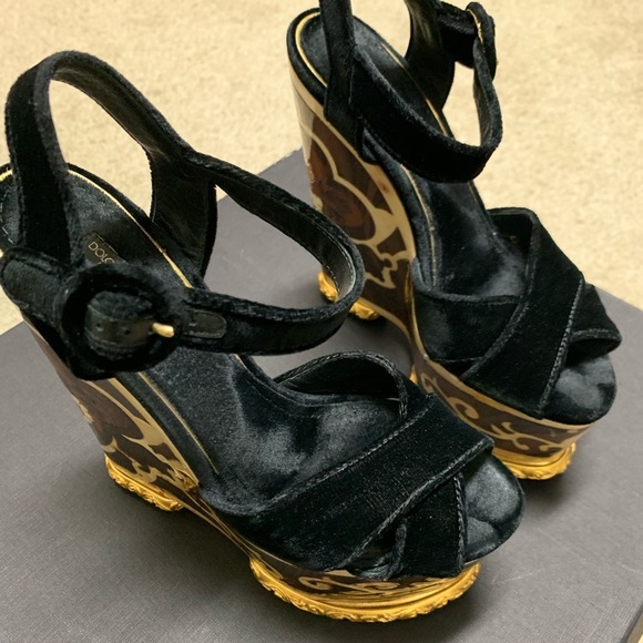 Dolce & Gabbana Fall 2013 Wooden Velvet Platform 6 - Picture 5 of 8